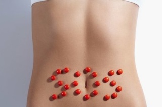 Причины проявления аменореи у женщин.