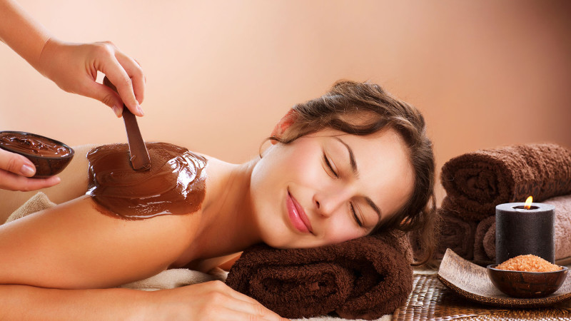 Позволяет ли обертывание пищевой пленкой похудеть в домашних условиях