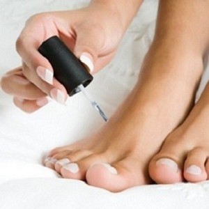 Противогрибковый лак Демиктен: инструкция по применению