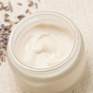 Как лечить грибок ногтей индийским луком