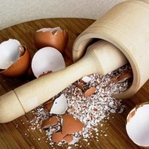 Как принимать яичную скорлупу для укрепления костей