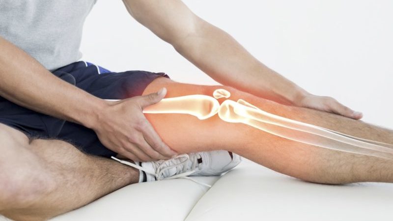 Когда и кому нужен тутор на коленный сустав