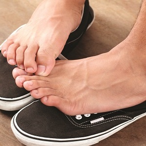 Помогает ли йод против грибка ногтей на ногах