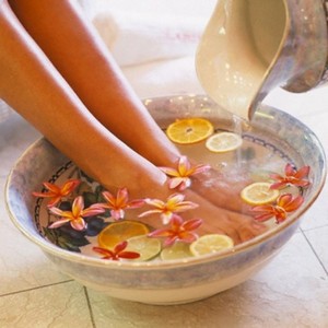 Уксус от грибка ногтей на ногах - средство от самого Гиппократа