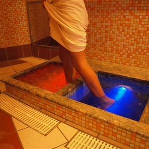 Как снять усталость ног при варикозе мазью