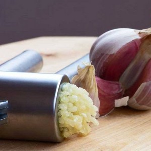 Как снять усталость ног при варикозе мазью