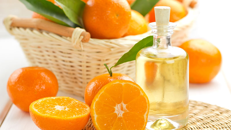 Способы применения апельсинового масла от целлюлита