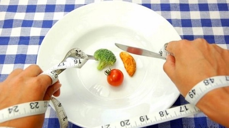 Стоит ли объявлять голодовку для похудения?